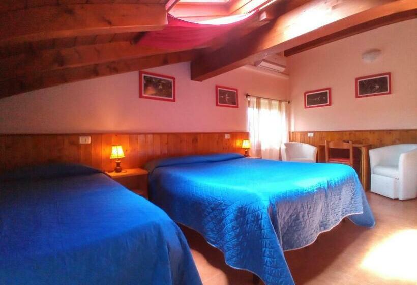 צימר Guest House Il Nido Dello Svasso  Foresteria Lombarda