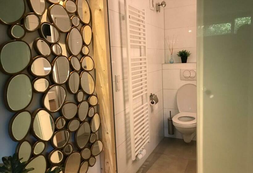 住宿加早餐  84huis