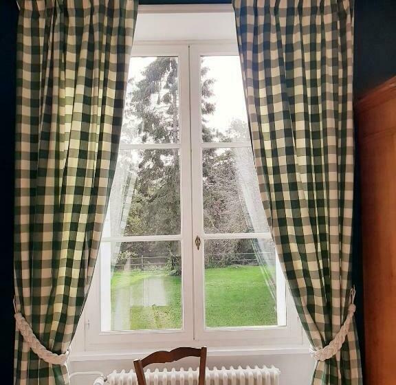 ベッドアンドブレックファースト Au Manoir De La Barre