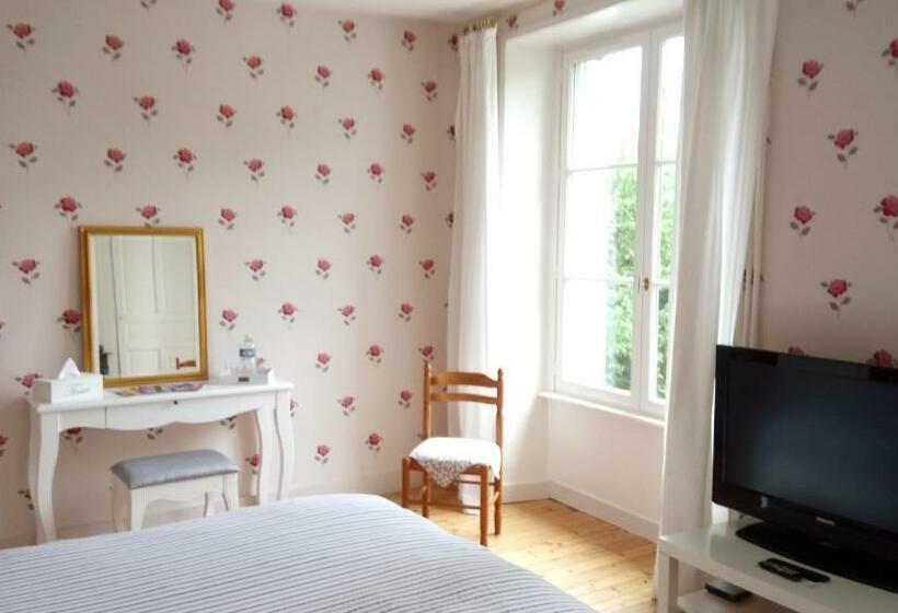 ベッドアンドブレックファースト Au Manoir De La Barre