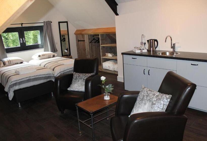 تختخواب و صبحانه De Weije Wereld