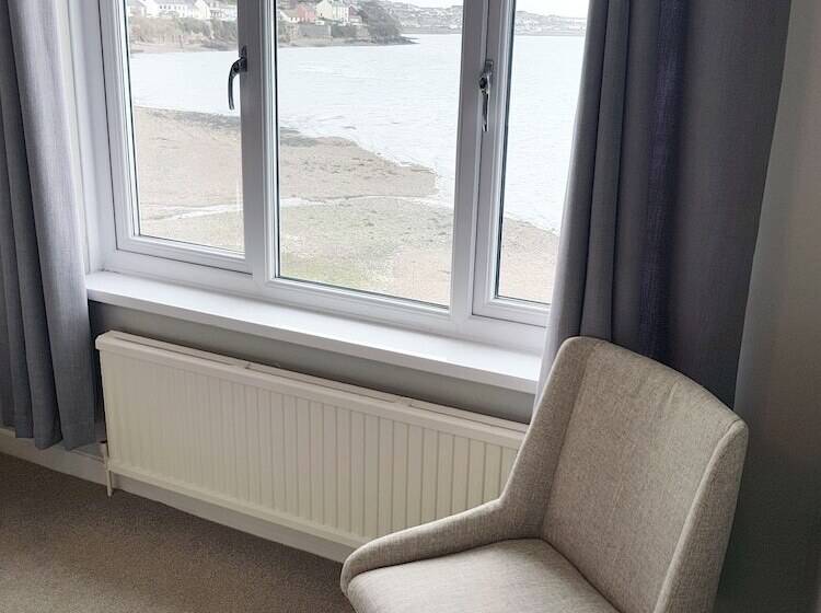 住宿加早餐  Ferry House Inn