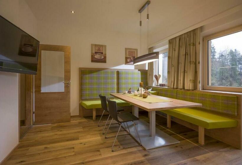 مبيت وإفطار Haus Kreidl