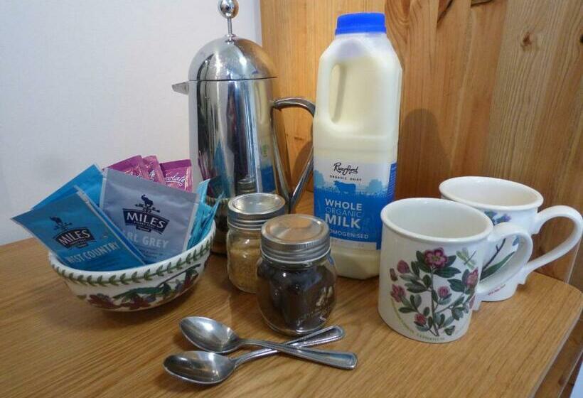 Highfield House, Parracombe, Modern B&b