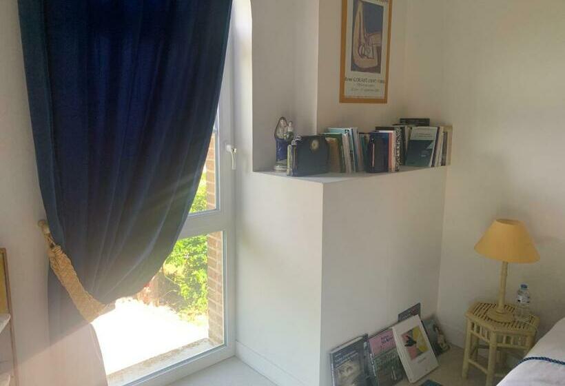 مبيت وإفطار La Grange