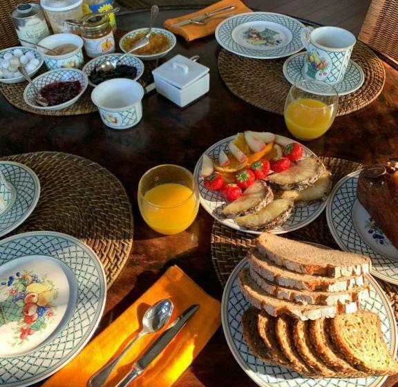 مبيت وإفطار La Grange