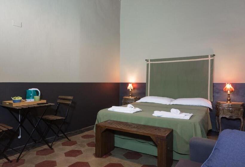 مبيت وإفطار Le Petit Coeur De La Ville