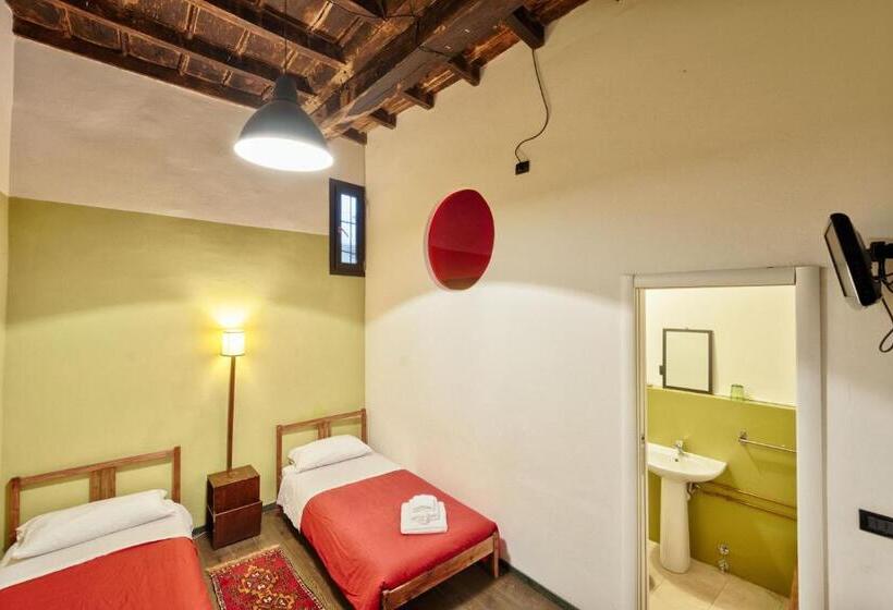 مبيت وإفطار Le Petit Coeur De La Ville