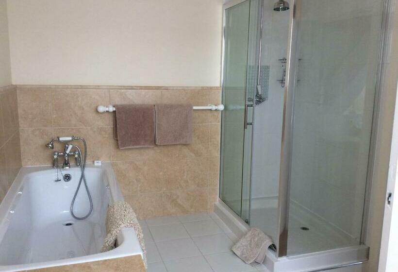 住宿加早餐  The Old Mill