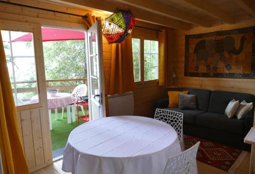 ベッドアンドブレックファースト Villa Les Quatre Vents