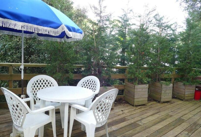 ベッドアンドブレックファースト Villa Les Quatre Vents