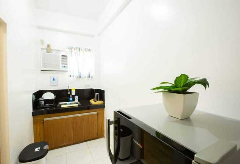 فندق Capital O 822 Painawa Bed & Breakfast