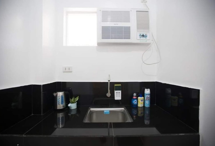 فندق Capital O 822 Painawa Bed & Breakfast