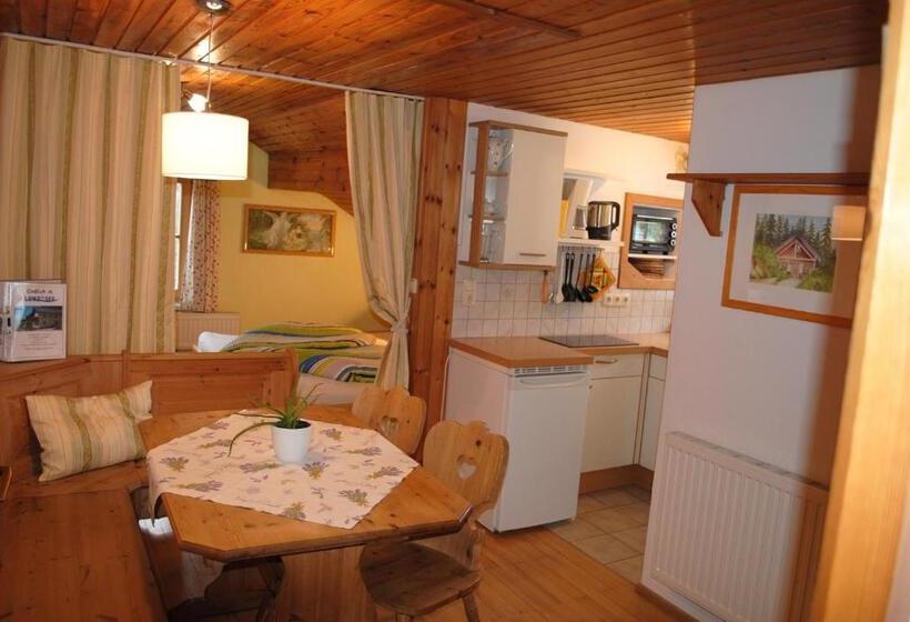 בית מלון כפרי Familienbauernhof Glockriegl