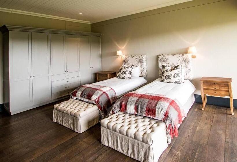 בית מלון כפרי Oudewerfskloof Olive Farm