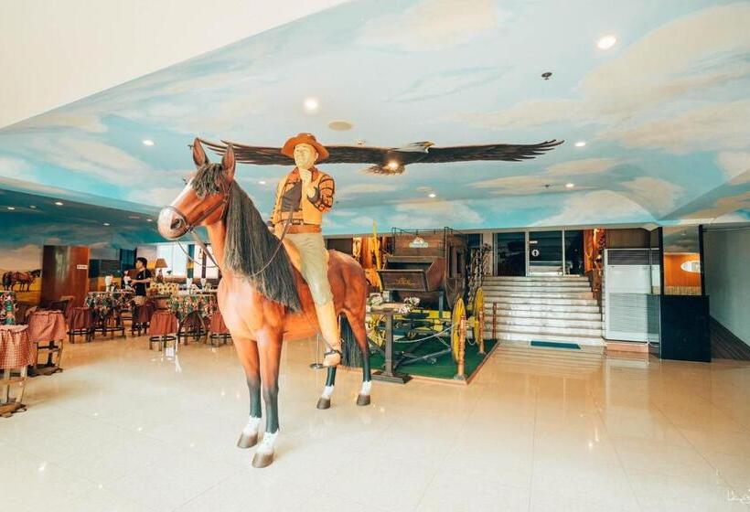 ホテル Thong Somboon Club