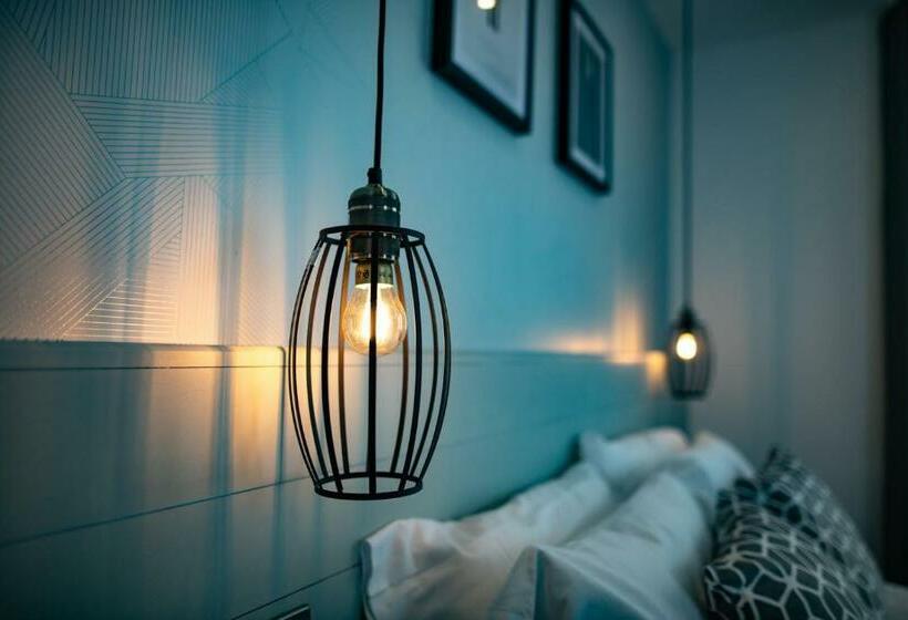 Nitehouse Serviced Apartments