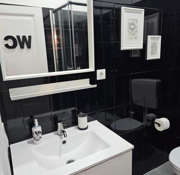 پانسیون Almirante Guesthouse