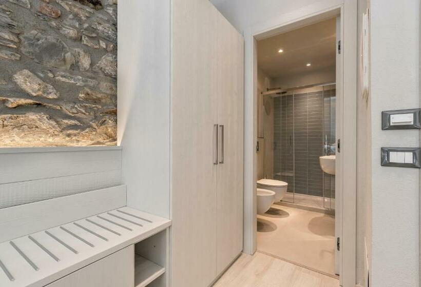 پانسیون Amanarola