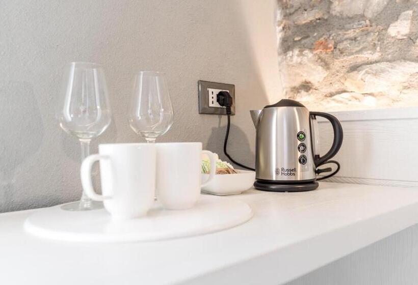 پانسیون Amanarola