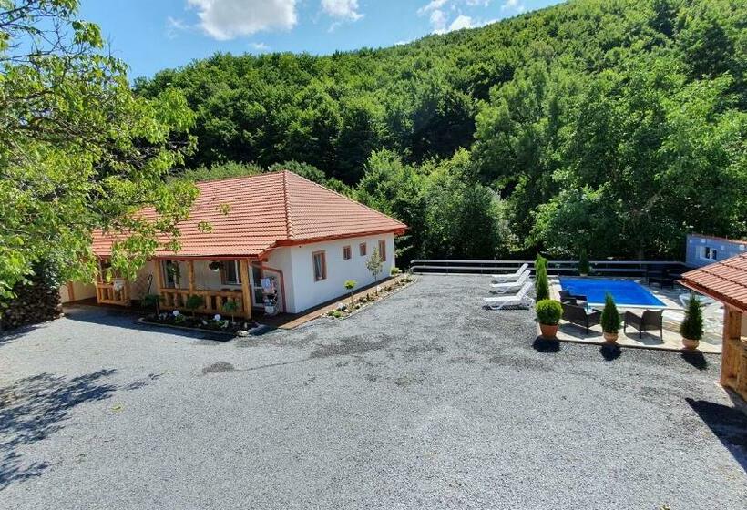 بنسيون Ati&hanna2