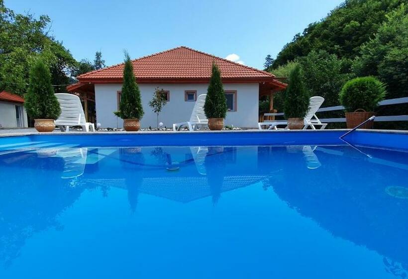 פנסיון Ati&hanna2