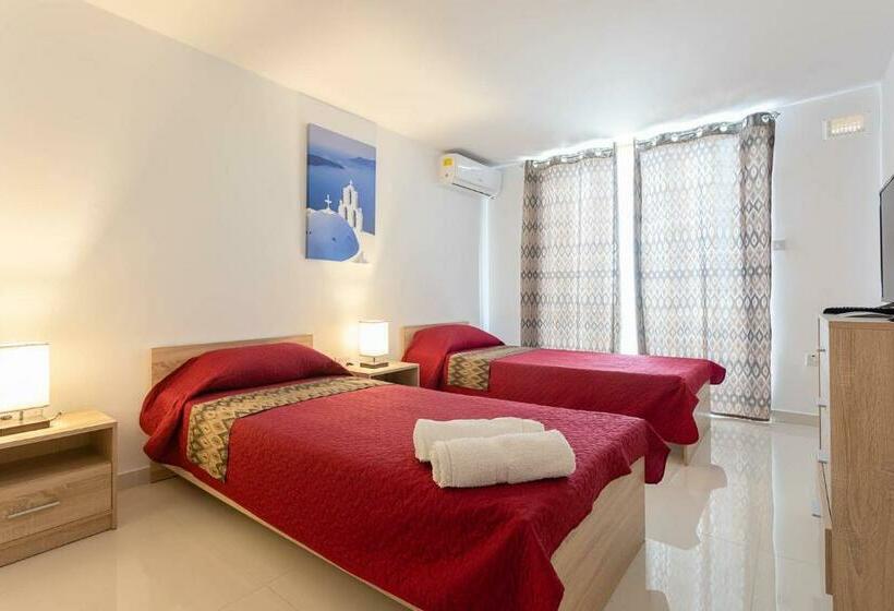 پانسیون Belvedere Airport Suites