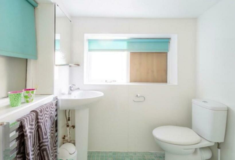 ペンション Bridport Garden Suite