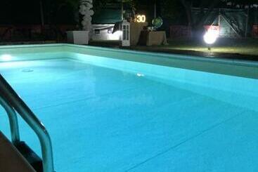پانسیون Camera Con Giardino E Piscina