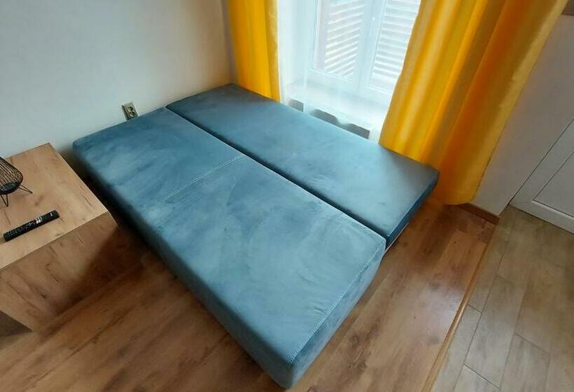 ペンション Apartmány Podlavice