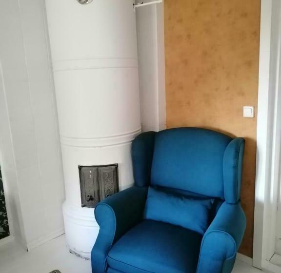 ペンション Guesthouse Lokinlaulu