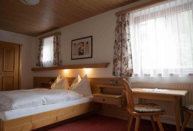 Majatalo Haus Tanneck