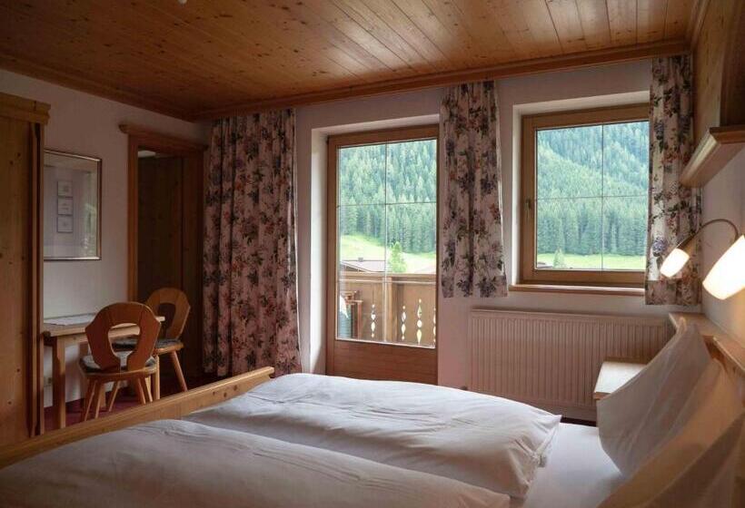 Majatalo Haus Tanneck