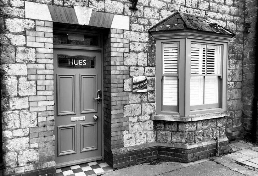 بنسيون Hues   Castle Cary