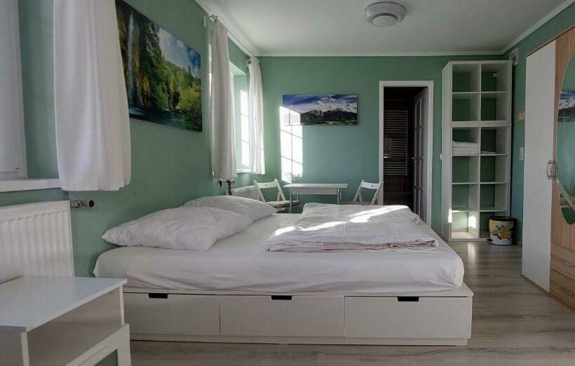 Пансион Kukoricza Hacienda