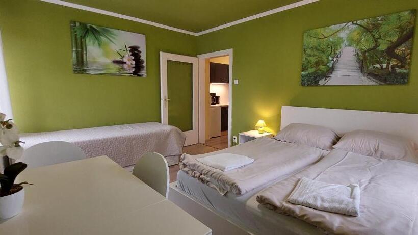 Пансион Kukoricza Hacienda