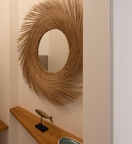 پانسیون L Emporios