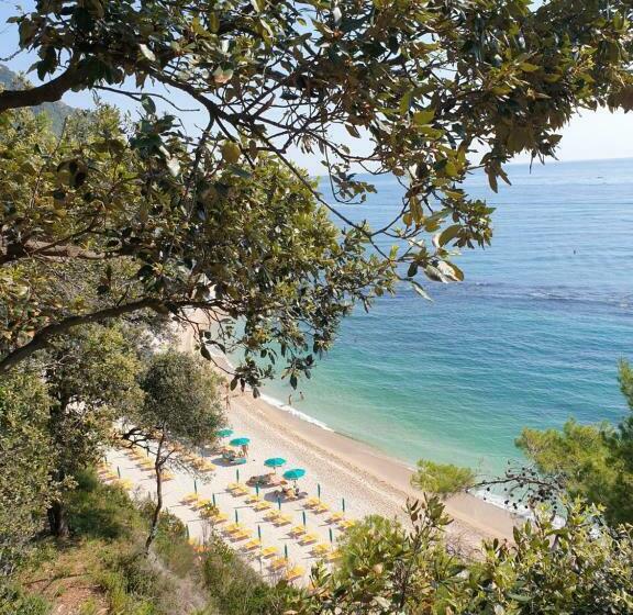 بنسيون La Dolce Vita