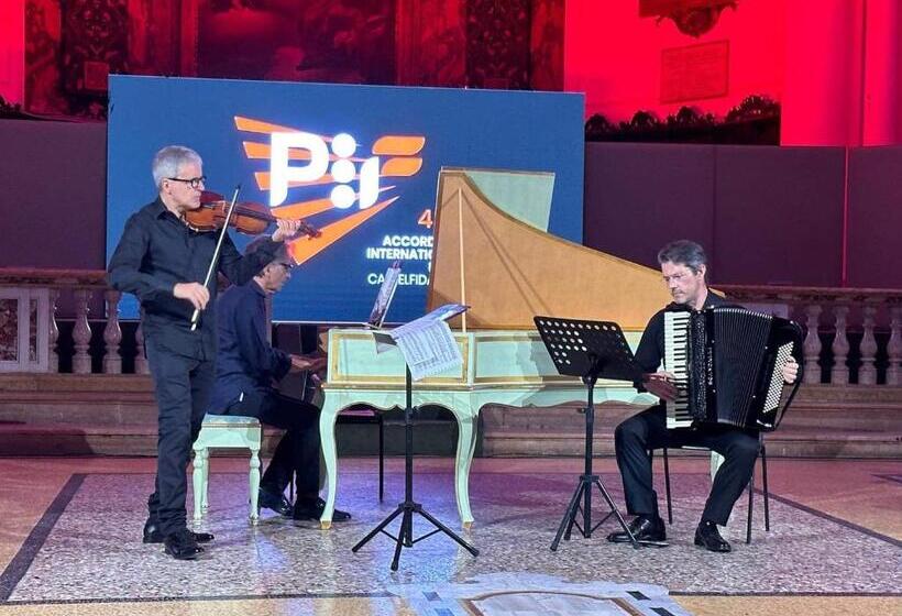 بنسيون La Dolce Vita