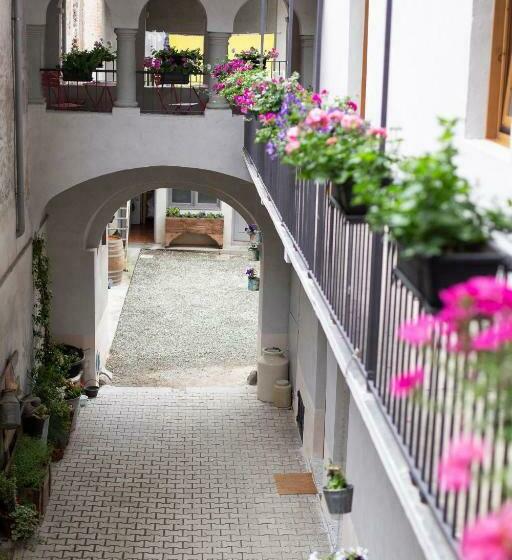 ペンション La Pitta