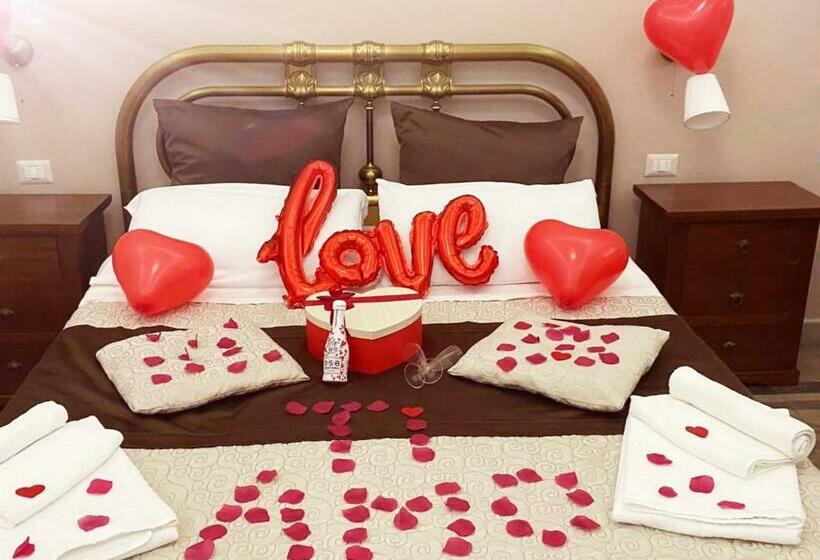 بنسيون Le Suite Del Teatro Cucinino Privato