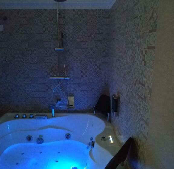 بنسيون Le Suite Del Teatro Cucinino Privato