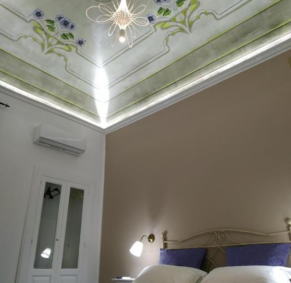 بنسيون Le Suite Del Teatro Cucinino Privato