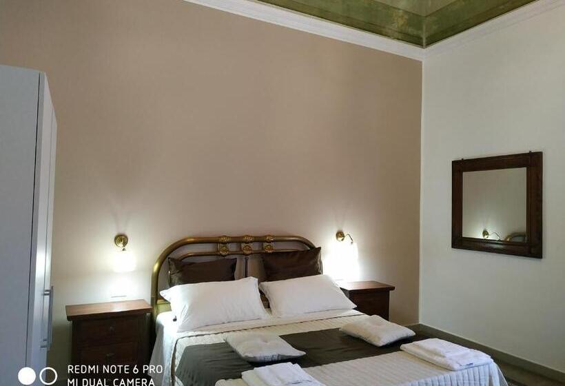 بنسيون Le Suite Del Teatro Cucinino Privato