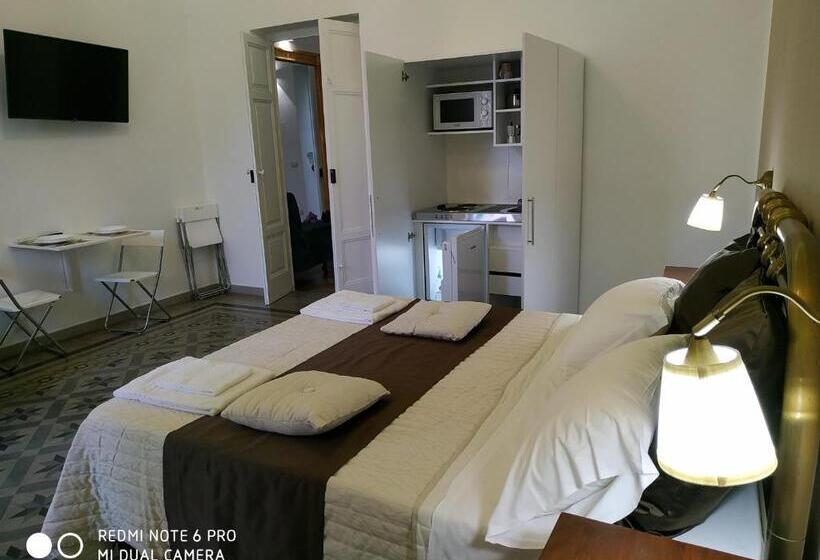 بنسيون Le Suite Del Teatro Cucinino Privato