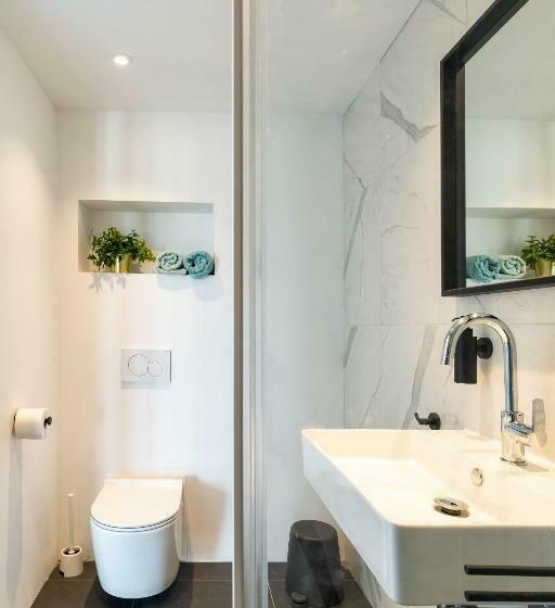 펜션 Paulus Loot Zandvoort