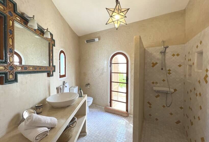 پانسیون Riad Oasis D Asilah