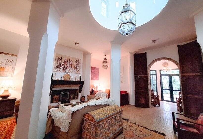 پانسیون Riad Oasis D Asilah