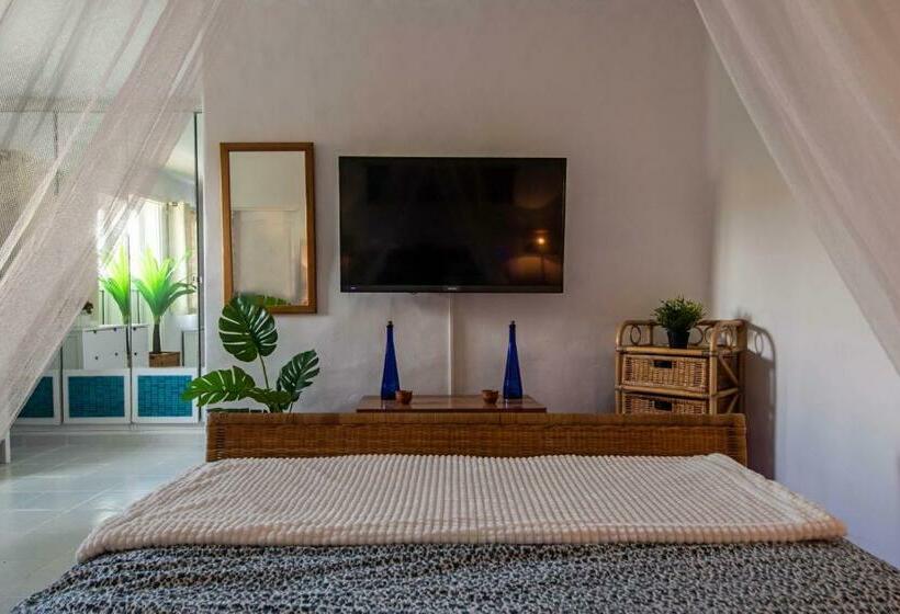 פנסיון Secret Chill Villa