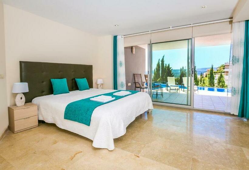 リゾートホテル Villa Tranquila